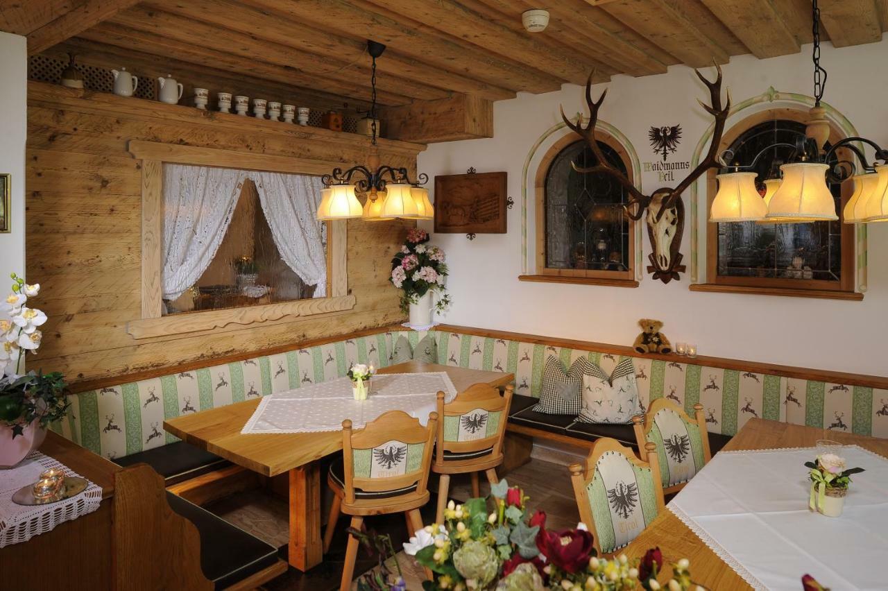 Hotel Viktoria & Joggl 3*